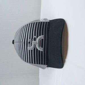 Hooey Golf Trucker Hat Flex fit size S-M Black Gray Mesh Roper Logo